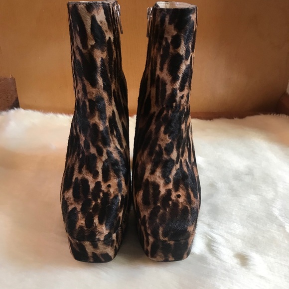 Vince Camuto Leslieon Leopard Platform Sz 7 - Picture 4 of 7